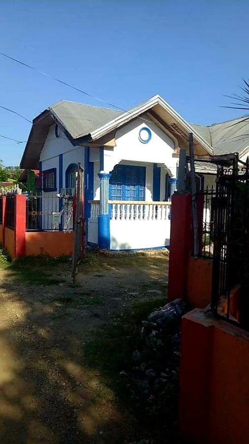Traditional Filipino Transient House And Huts Near 100 Islands Wharf Alaminos Zewnętrze zdjęcie